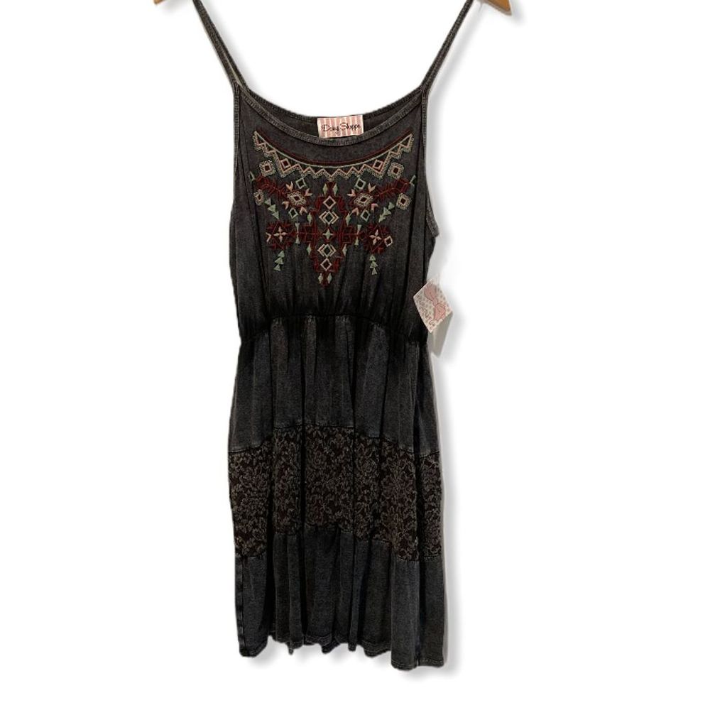 NWT Daisy Shoppe Aztec Embroidered Dress Boutique
